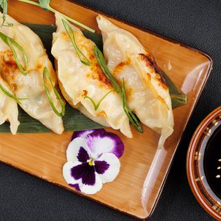 Gyoza sa svinjetinom