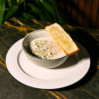 Ovsena kaša sa makom i gorgonzolom