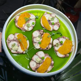 Octopus carpaccio 200g