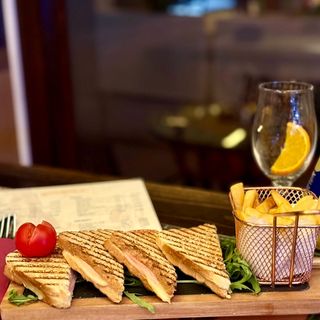 Tost sendvič 200 gr