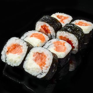 Krem losos sushi (5)