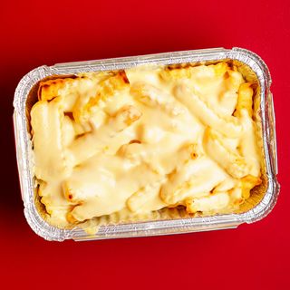 Classic pomfrit sa sirom 450gr