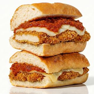 Zapečeni sendvič Chicken Parm 450gr
