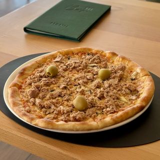 Pizza Tuna 1400gr