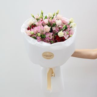 6 alstromerija i 5 eustoma buket