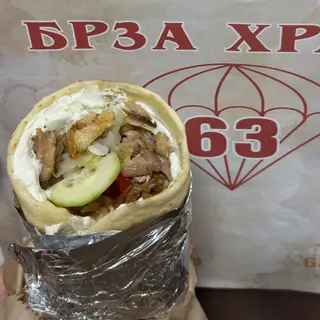 Giros pileći u tortilji 450gr