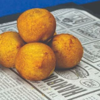 Kuglice sa čoko kremom i cimetom