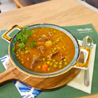 Grašak sa junetinom 500gr