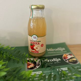 Jabuka - Naše Voće