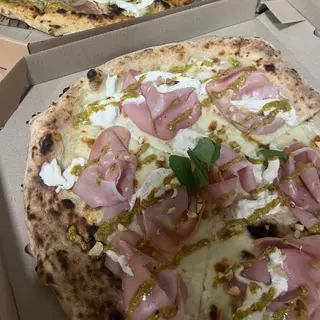 Mortadela i pistaci