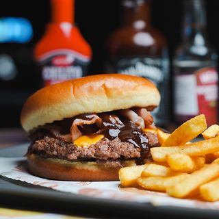 Smoke house burger