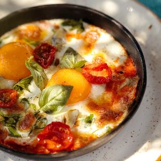 Sicilijanska pečena jaja sa artičokama 300 gr