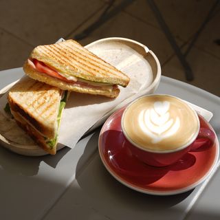 Cappuccino S and sandwich