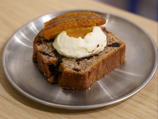 Banana bread&cream loaf