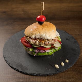 Gurmanska pljeskavica mala porcija 200gr