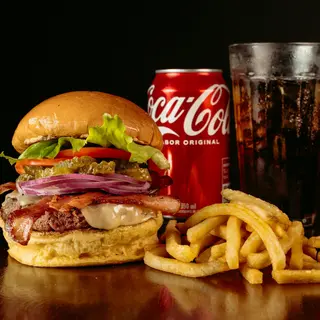 Classic Big Bite Burger + Fries + Cola