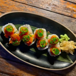 Spicy Tuna Classic Roll 8 pieces