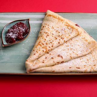 Slatke palačinke s' džemom od maline 190gr