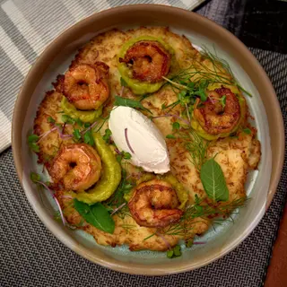 Krompir palacinka sa pavlakom, skampima i guacamoleom