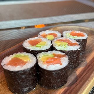 Syake avocado maki