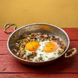 Egg with Roasted Meat (Kavurma) - 120g