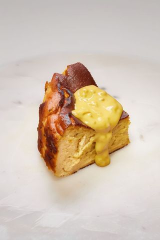 San Sebastian cheesecake od pistaća