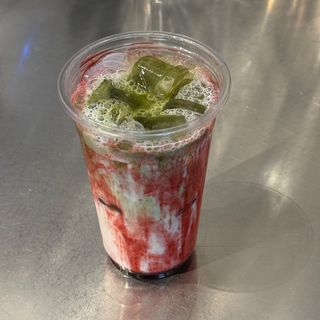 Strawberry matcha latte