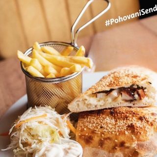 Sendvič sa pršutom 300g