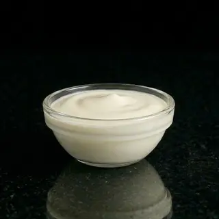 Handmade Garlic Mayonnaise / El Yapımı Sarımsaklı Mayonez