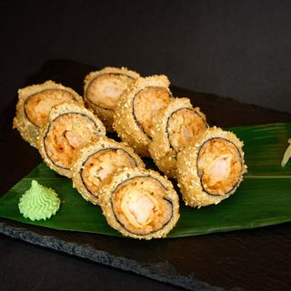 Topli rol sa škampom