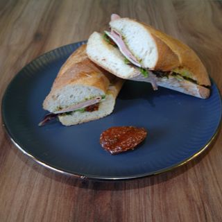 Smoked Chicken sandwich | sendvič s piletinom i šunkom