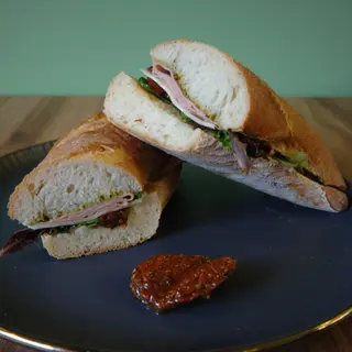 Smoked Turkey Sandwich | Ćureći sendvič