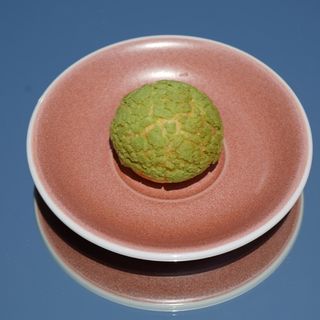 Choux pistachio