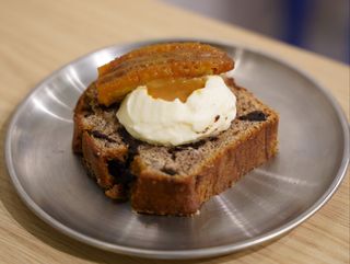 Banana Bread with cream cheese, homemade caramel & caramelized banana