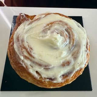 Cinnamon roll