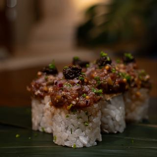 Roll with Beef Tartar