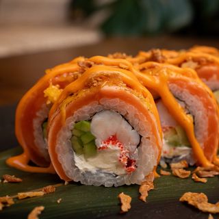 Ikasumi (torched roll)