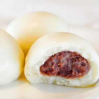 SWEET RED BEANS BUN 2  PCS