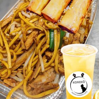 LO MEIN NOODLES -WITH 3 SPRING ROLL PLUS FRUIT TEA