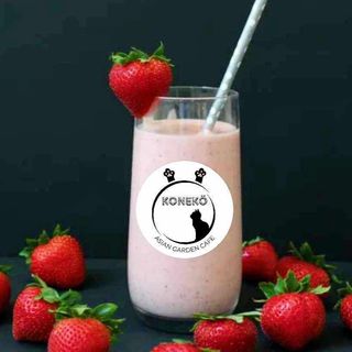 STRAWBERRY MILKSHAKE 450ML