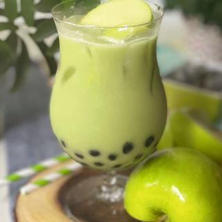 GREEN APPLE MATCHA TAPIOCA BOBA 450ML