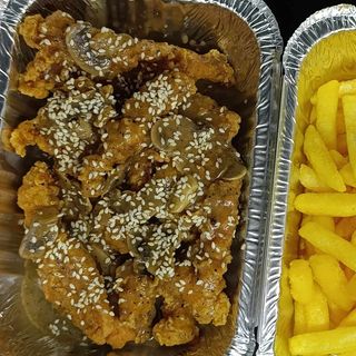 CHICKEN FILLET IN MUSHROOM AND PEPPER SAUCE with FRENCH FRIES
