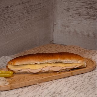 Sendvič sa pilećim prsima