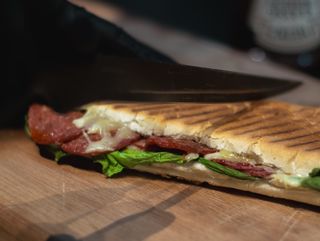 Sendvič sa goveðim kulenom