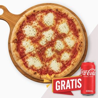 Margarita pizza 32cm + Coca Cola 0.33L