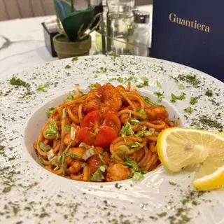 Pasta with shrimps