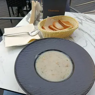 Teleća čorba