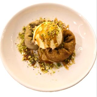 Palačinke sa jabukom, cimetom i vanila kremom