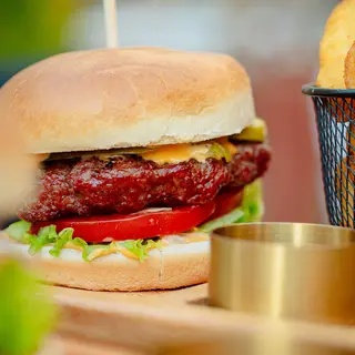 Pikanti burger
