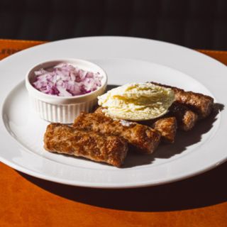 Ćevapi na kajmaku 5kom